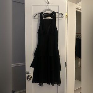 Evan Picone Elegant Black Tiered Midi Dress